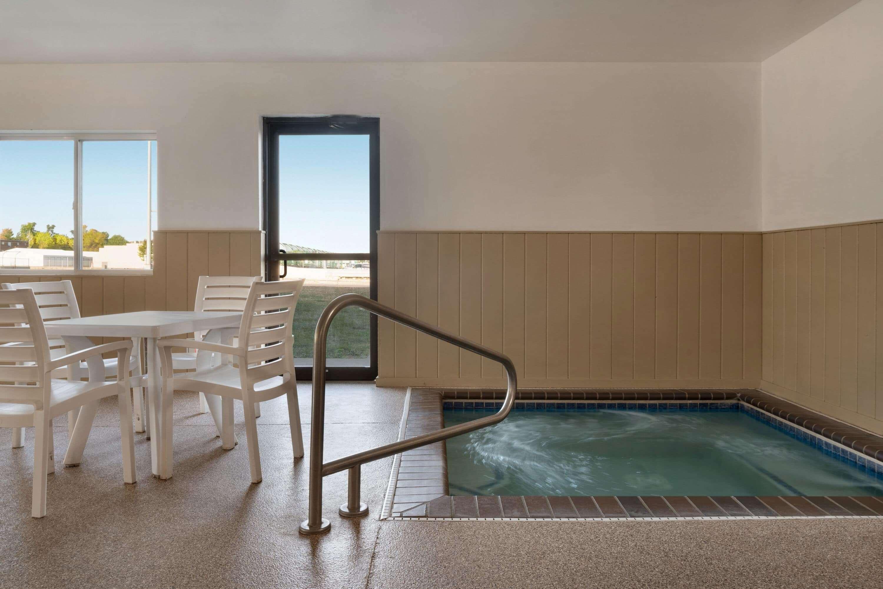 Super 8 By Wyndham Sioux Falls Kültér fotó