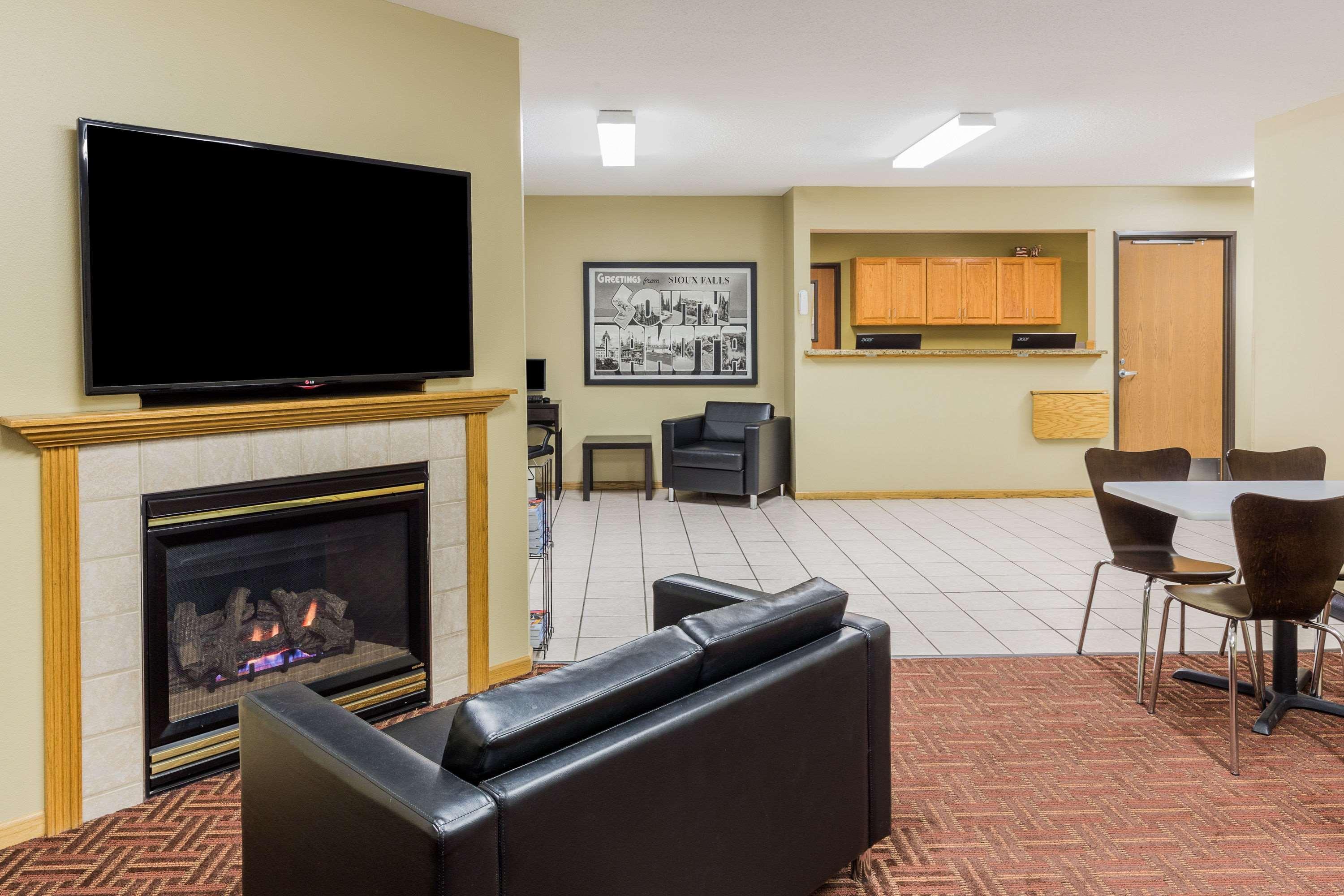 Super 8 By Wyndham Sioux Falls Kültér fotó